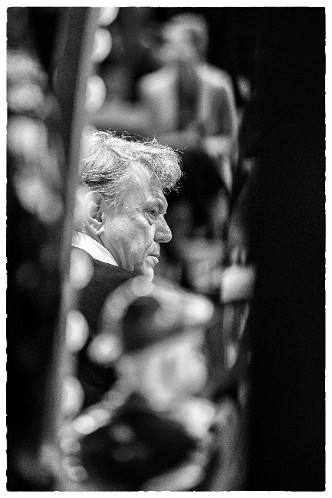 bKNE-b-230220150311_bw